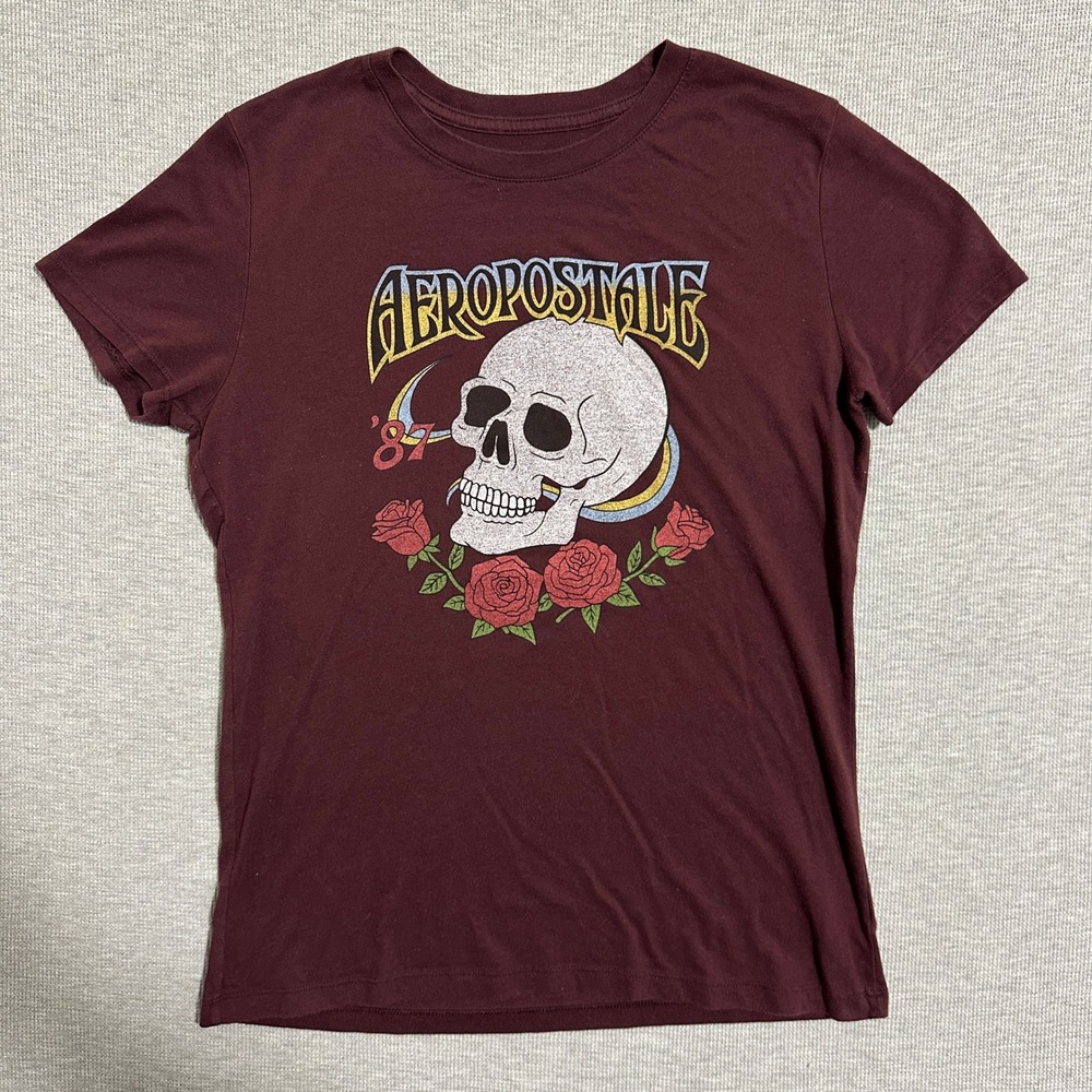 Aeropostale Classic Crew Skull Roses Graphic T-Shirt Maroon Womens Size XL